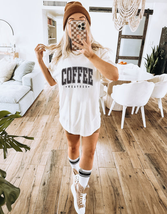 Coffee Tshirt, Coffee Addict, Coffee Gifts, Coffee Lover, Christmas Coffee, Cute Coffee Tees, Graphic Tees, Coffee, Oversized Tshirt, Cute