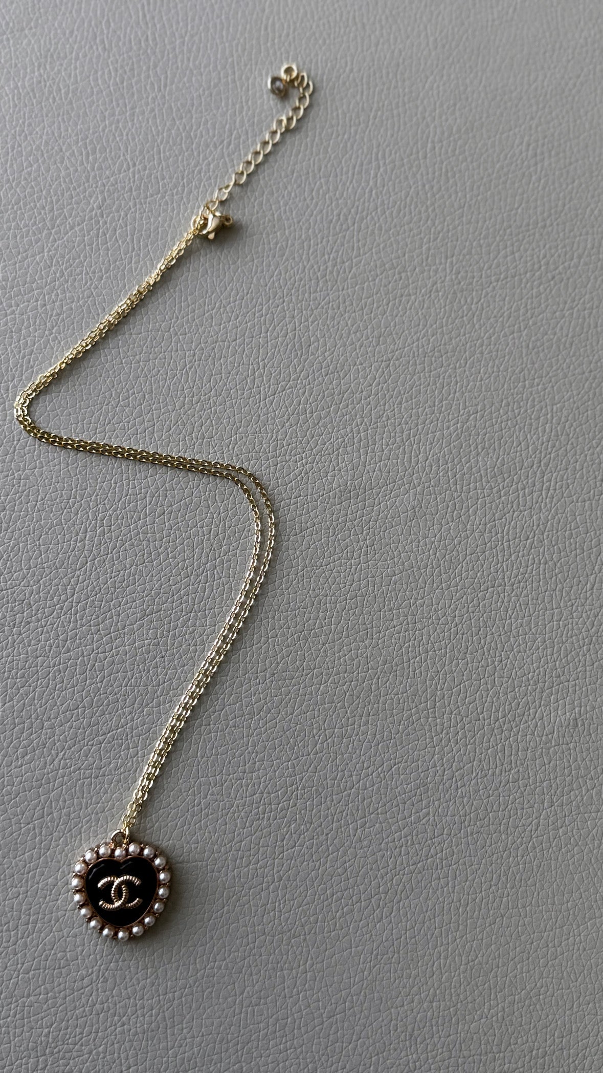 Handmade Refurbished Designer Pearl Heart Pendant