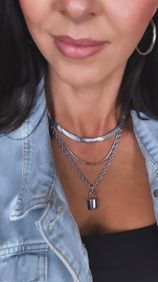 Slick Silver Chain Necklace